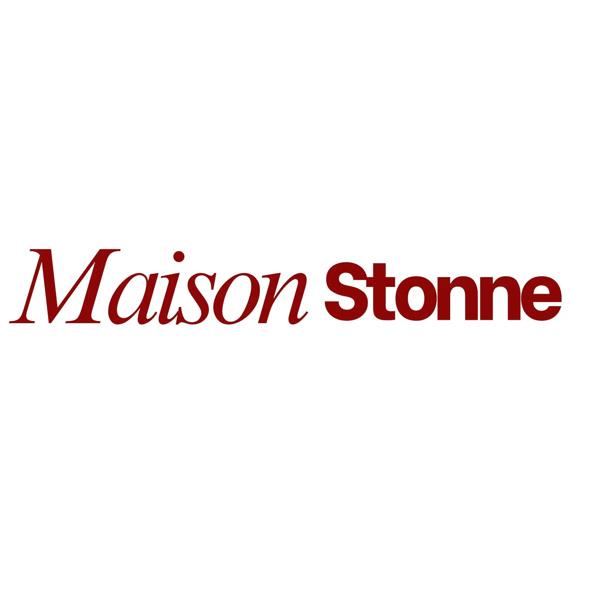 Logo Maison Stonne en police serif rouge élégante.